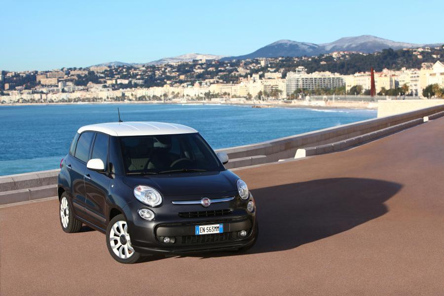  Fiat 500L 1.6 MJT 2013 года  (фото 46 из 47)